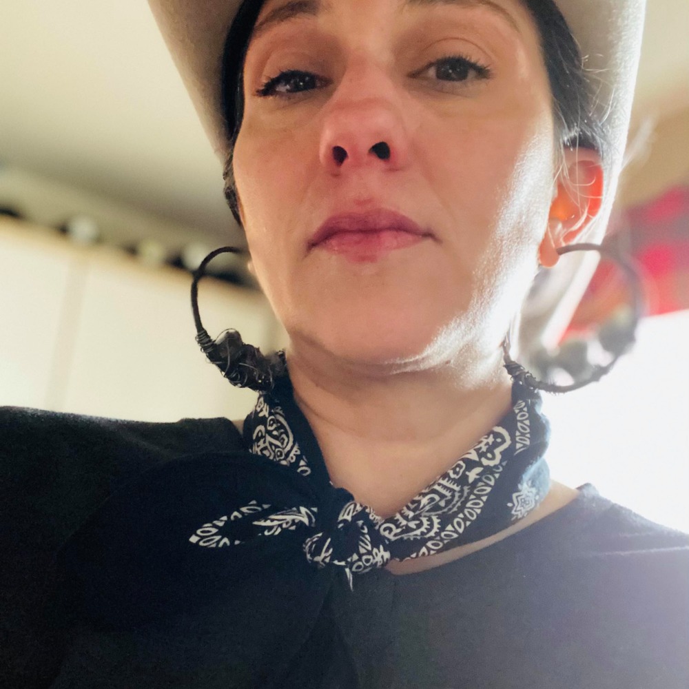 Meet your Posher, Jamie